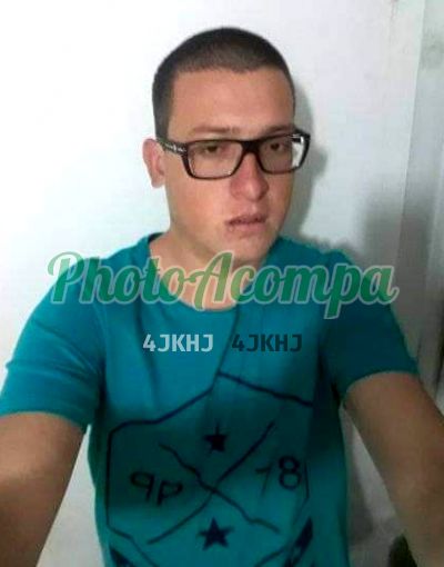 Julio Cesar, garoto de programa em Tibagi
