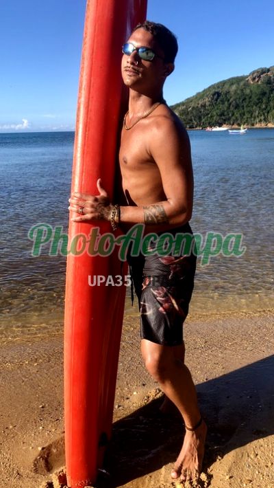 Juan, garoto de programa em Búzios
