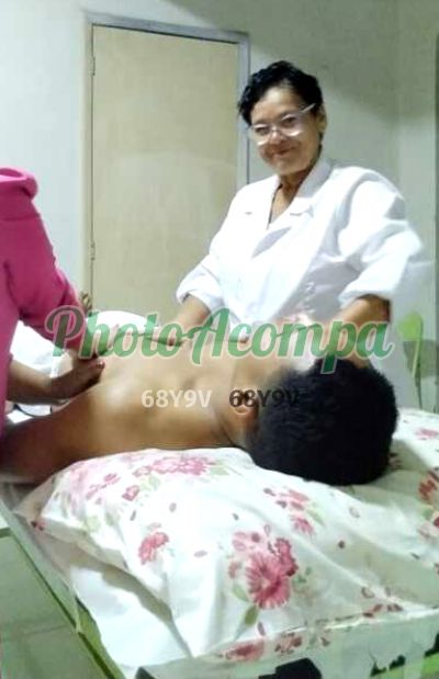 Áurea, mulher que faz massagens eróticas no Rio de Janeiro