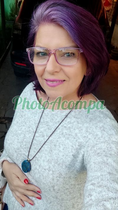 Shanti Morgo, mulher que faz massagens eróticas em São Leopoldo