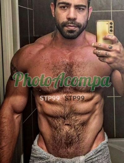Caio Brabo, garoto de programa em Copacabana (RJ)