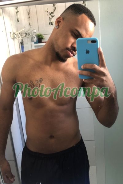 Pretinho, garoto de programa em São Paulo
