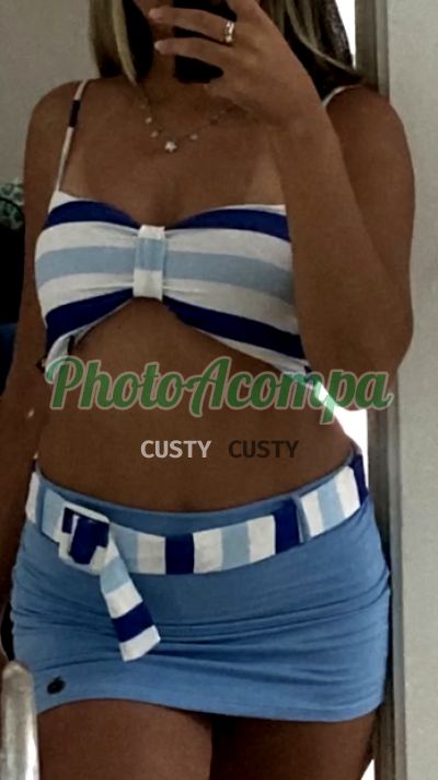 Cassia Lopes, mulher que faz videochamadas e sexting