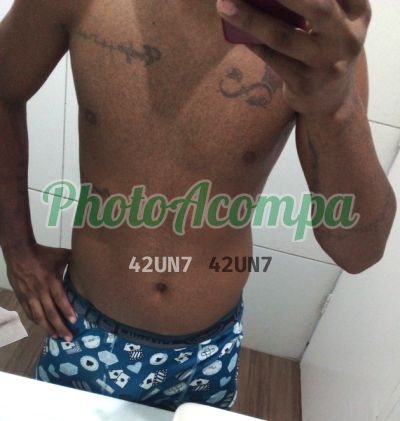 Júnior, garoto de programa em Palmares