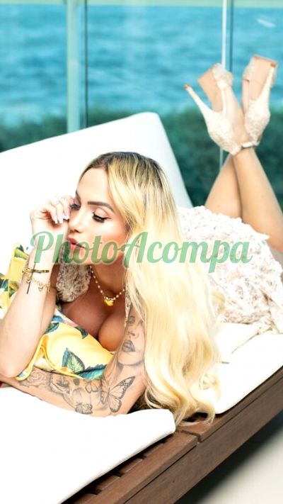 Gabrielly Ávila, transex na Liberdade (SP)