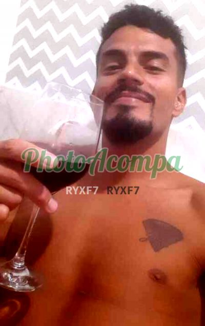 Rodrigo, garoto de programa no Rio de Janeiro