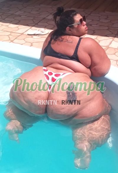 Rafinha Rabuda, mulher que faz videochamadas e sexting