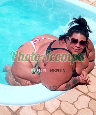 Rafinha Rabuda, mulher que faz videochamadas e sexting