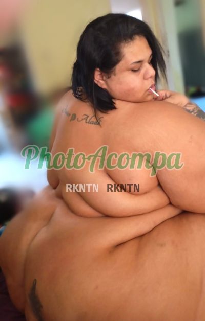 Rafinha Rabuda, mulher que faz videochamadas e sexting