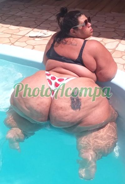 Rafinha Rabuda, mulher que faz videochamadas e sexting