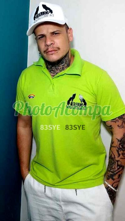 Theo (11) 95765-5637, homem que faz massagens eróticas em Santos