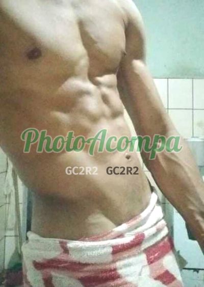 Shayaseyu Pimentel, garoto de programa em São Paulo