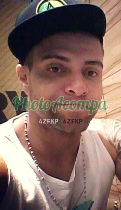 Júlio, garoto de programa em Jacareí