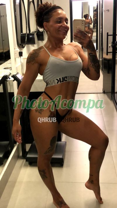 Hellen, garota de programa em Capivari