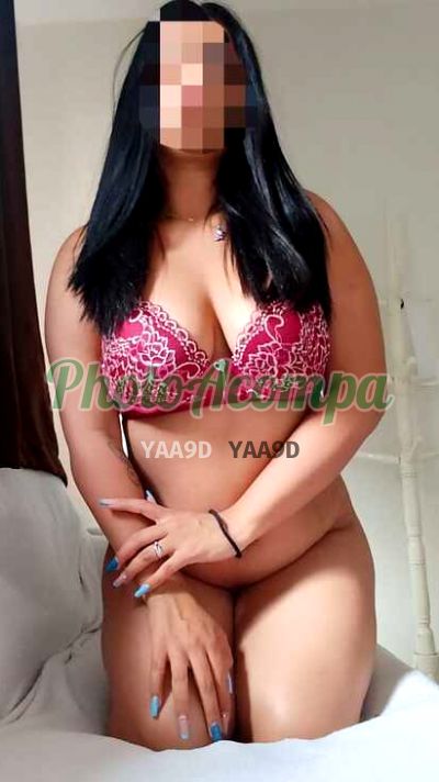 Morenah chupadeira, garota de programa em Curitiba