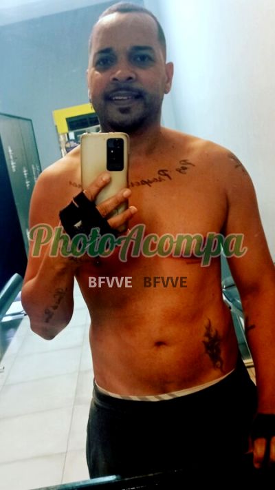 Ailton Pires (11) 91483-8582, Homem que faz massagens eróticas na Saúde (SP)