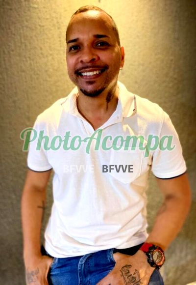 Ailton Pires (11) 91483-8582, Homem que faz massagens eróticas na Saúde (SP)