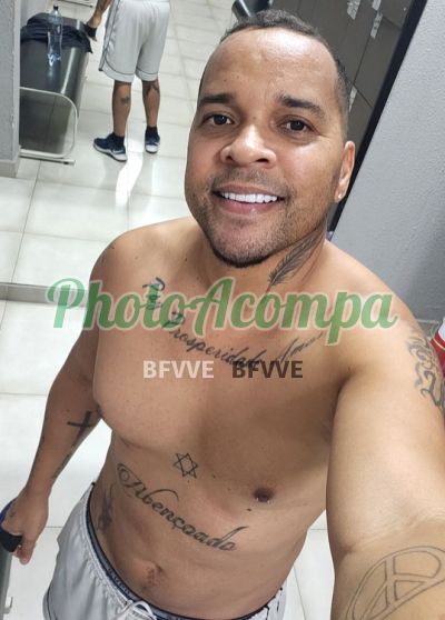 Ailton Pires (11) 91483-8582, Homem que faz massagens eróticas na Saúde (SP)