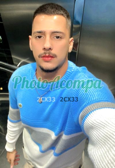 João Lucas, garoto de programa em Moema (SP)