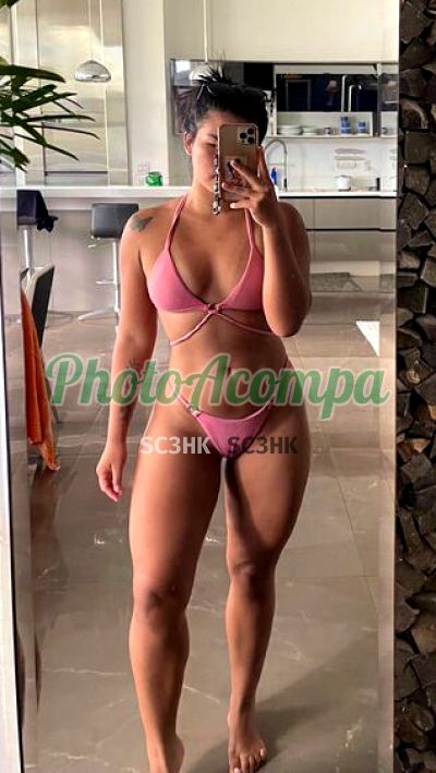 Mia, garota de programa em Copacabana (RJ)