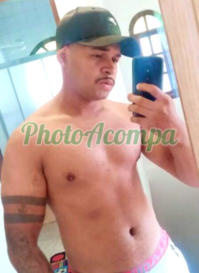 Lucas Henrique, garoto de programa no Butantã (SP)
