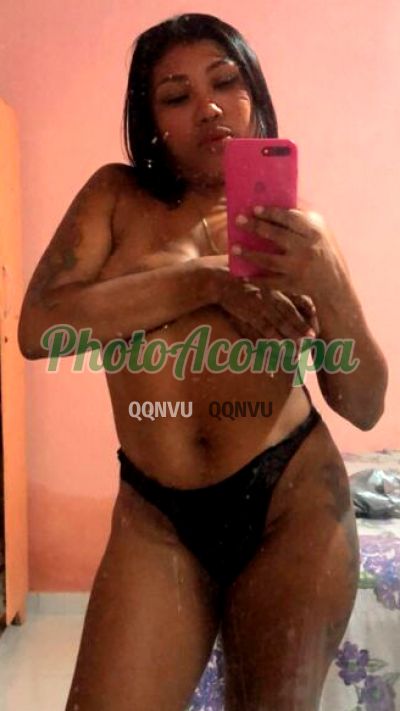 India, acompanhante em Chorozinho