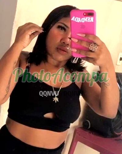 India, acompanhante em Chorozinho