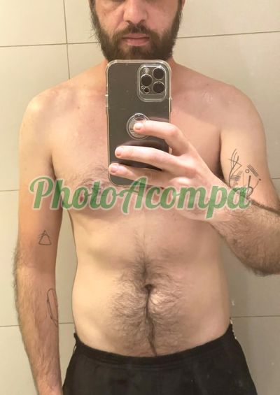 Luiz, garoto de programa em Porto Alegre