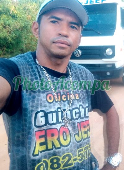 Matheus, garoto de programa em Siqueira Campos