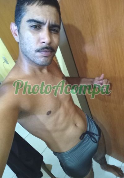 Danilo, garoto de programa em Recife