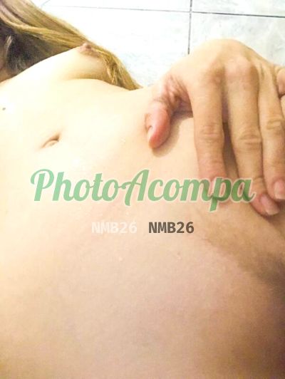 Sol Megan, mulher que faz videochamadas e sexting