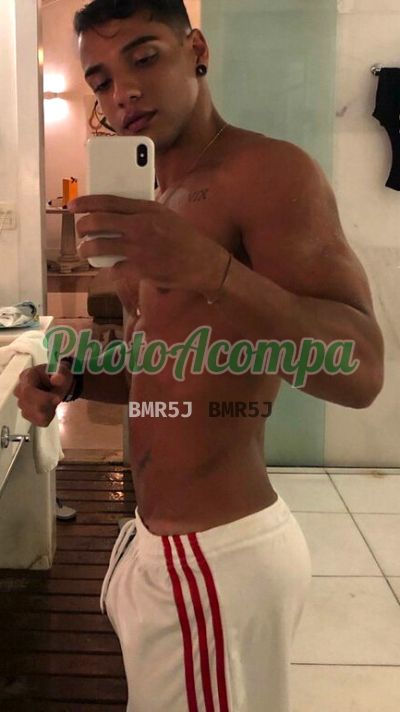 Mi Brito, garoto de programa em Brasília