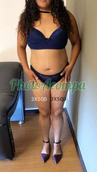 Coroa ninfa insaciável, acompanhante em Belo Horizonte