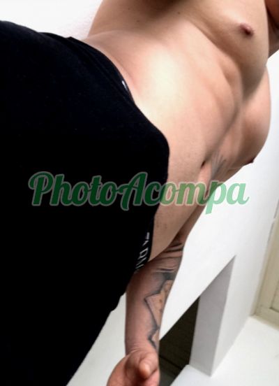 Renan Filho, garoto de programa em Joinville
