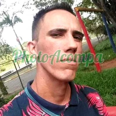 Caique Wesley, garoto de programa em Socorro