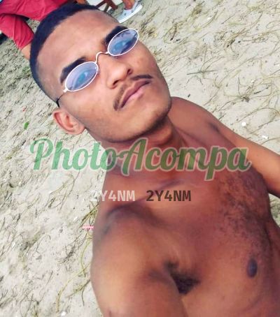 Miguel Dark, garoto de programa em Duque de Caxias