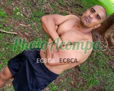 Marcos (61) 99391-2402, garoto de programa em Maringá