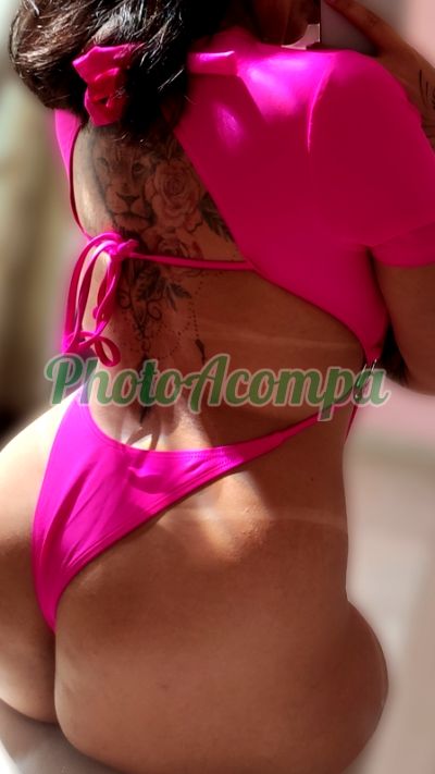 Amanda Ribeiro, garota de programa em Divinópolis