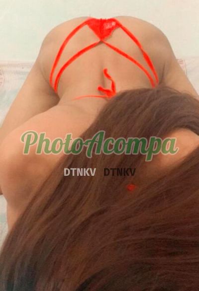 Naty, travesti em São José dos Campos