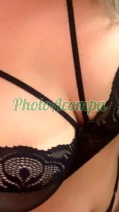 Thaila (21) 97706-5095, escort em Queimados
