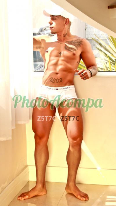 Yan Torres, garoto de programa em Santos