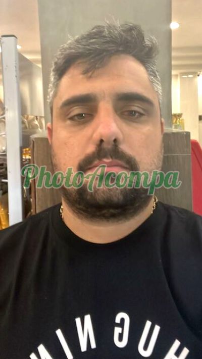 Iago Dálmata, garoto de programa em Niterói