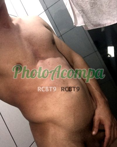 Max Medina, garoto de programa em Guarulhos