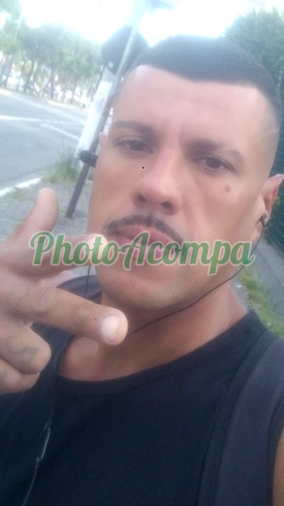 Fernando, garoto de programa no Centro (SP)