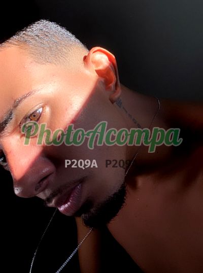 Thiago, garoto de programa na Zona Oeste (RJ)