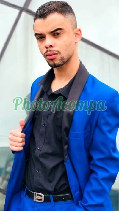 Ian Silva, garoto de programa na Liberdade (SP)
