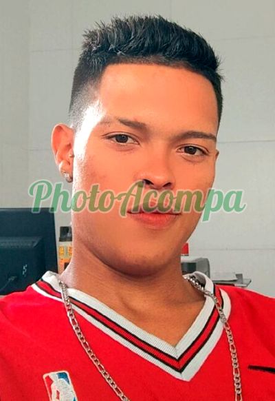 Hélio Ferreira, garoto de programa em Recife