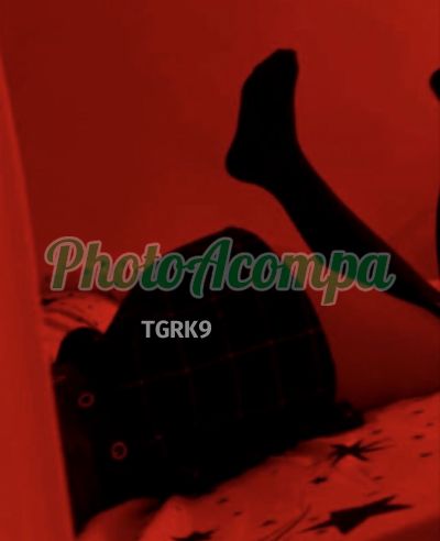 Larissa, mulher que faz videochamadas e sexting