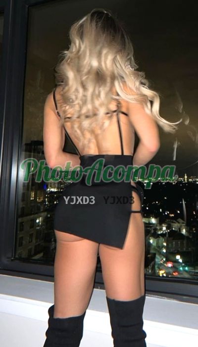 Ayla Mendes, transex em Brasília