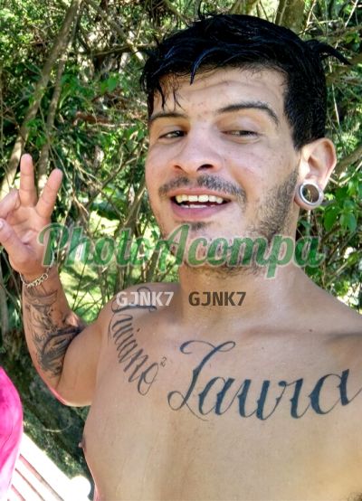 Lucas, garoto de programa em Poá